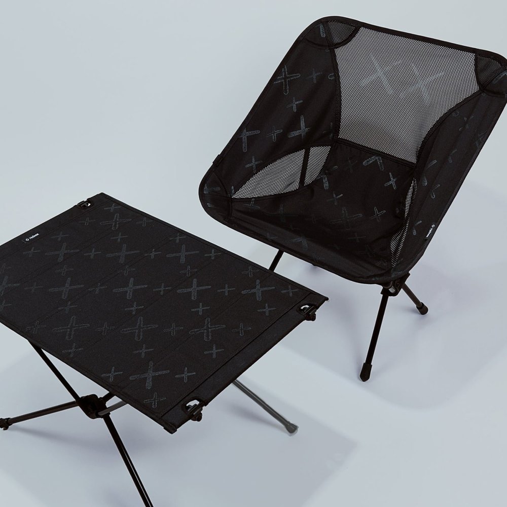 KAWS HOLIDAY SINGAPORE Camping Set-