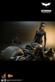 MMS627 - The Dark Knight Trilogy - 1/6th scale Catwoman Collectible Figure