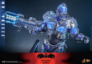 [Pre-Order] MMS799 - Batman & Robin - 1/6th scale Mr. Freeze Collectible Figure